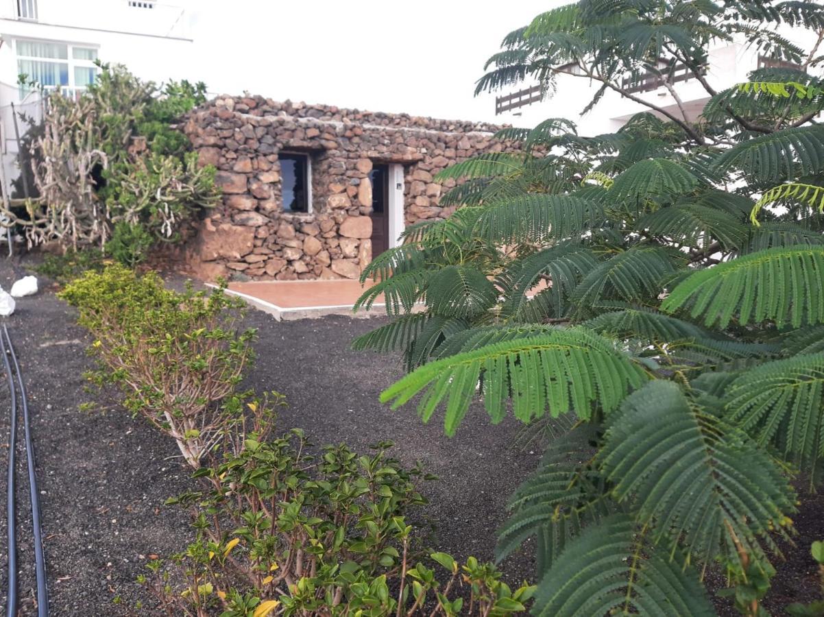 Loft La Tahonilla Guest House Tias Ngoại thất bức ảnh