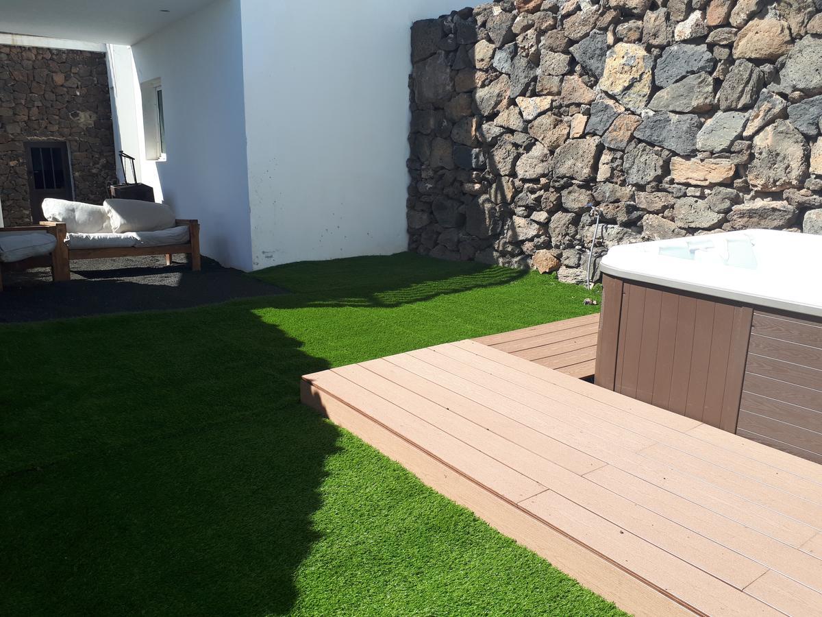 Loft La Tahonilla Guest House Tias Ngoại thất bức ảnh